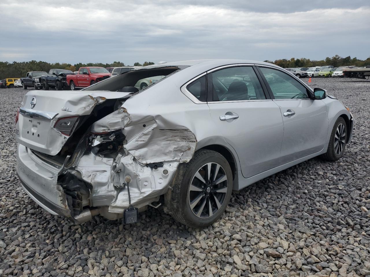 2018 Nissan Altima 2.5 - Image 3