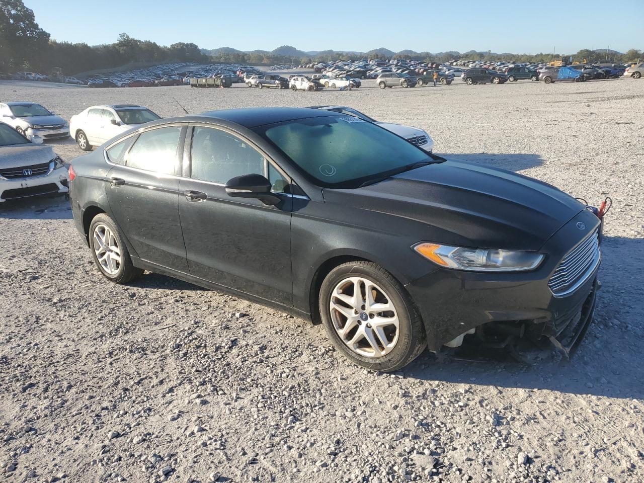 2015 Ford Fusion Se - Фото 4