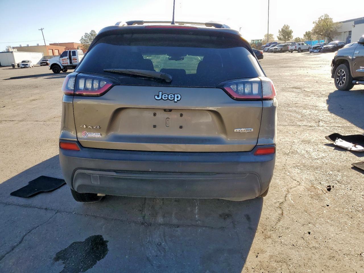 2019 Jeep Cherokee Latitude - Фото 6