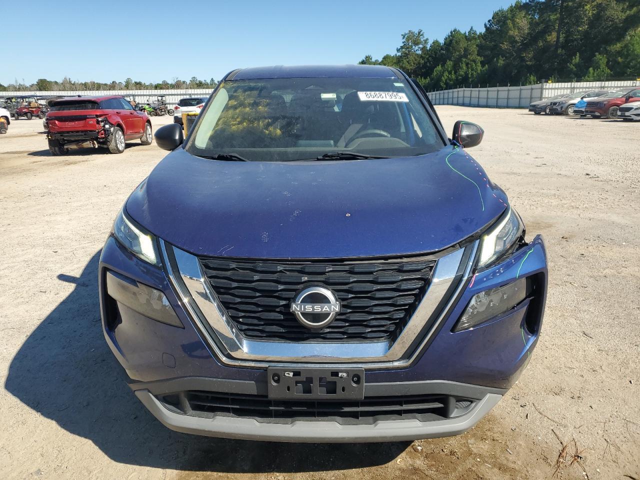 2023 Nissan Rogue S - Image 5