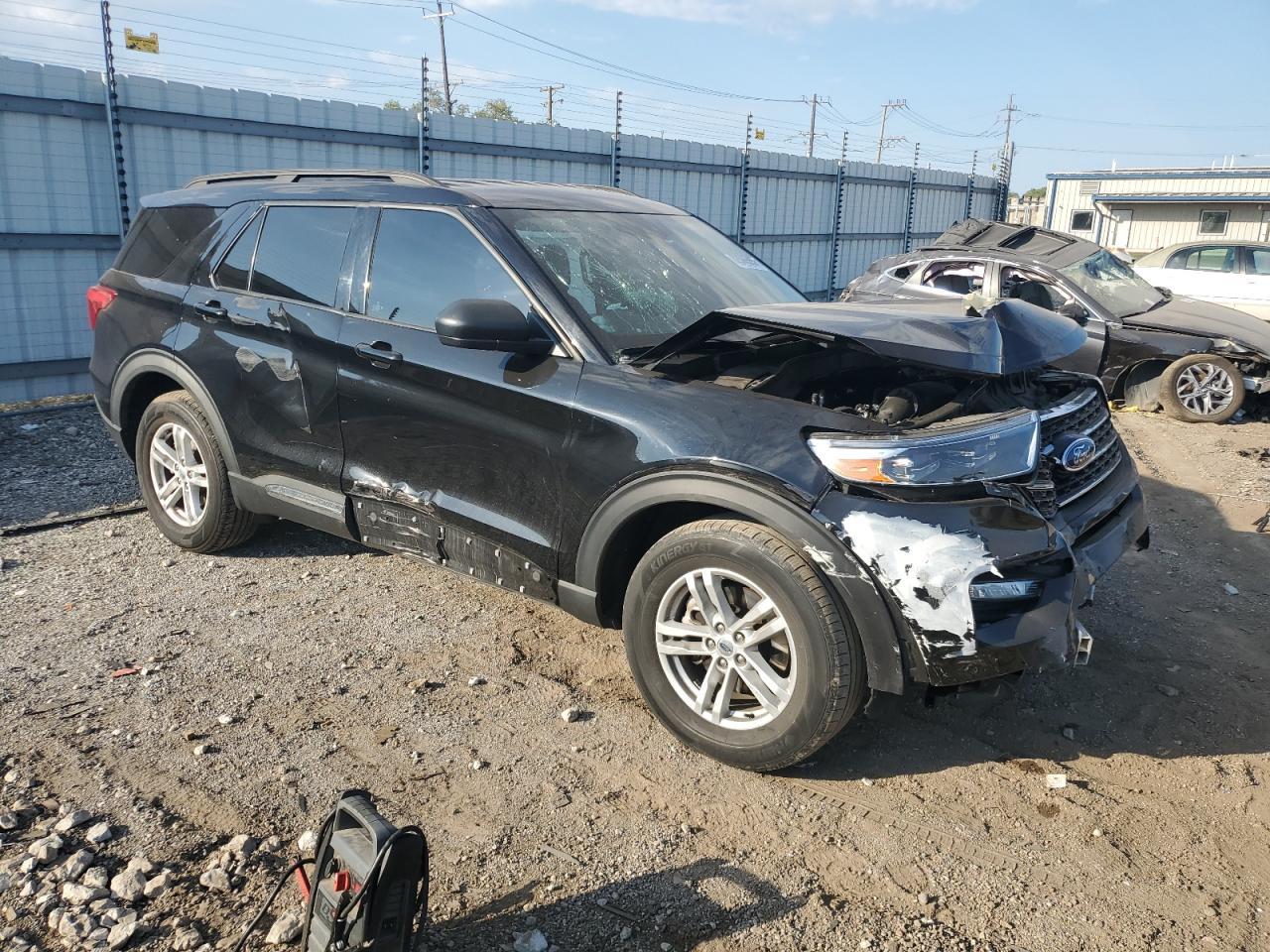 2021 Ford Explorer Xlt - Фото 4
