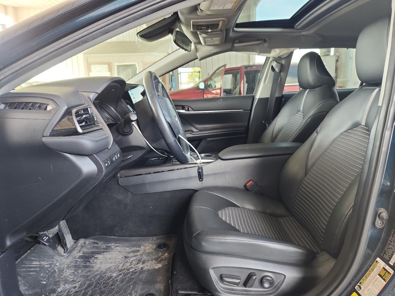 2021 Toyota Camry Se - Фото 7