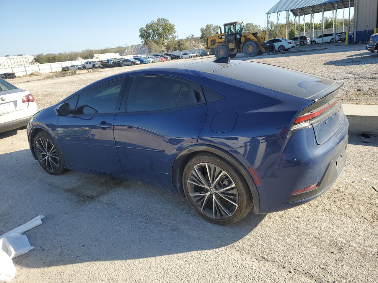 2023 Toyota Prius Le - Фото 2