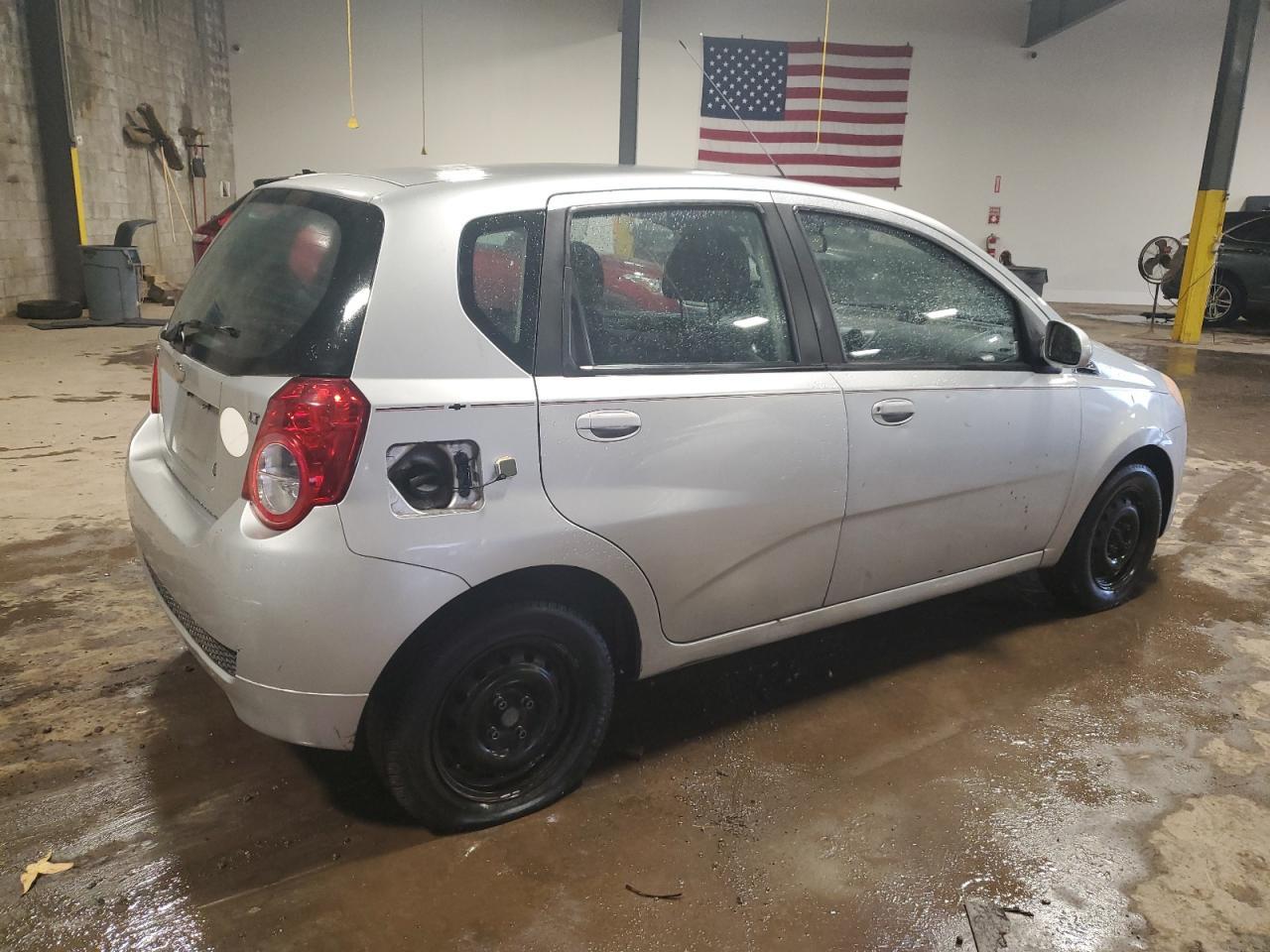 2011 Chevrolet Aveo Ls - Фото 3