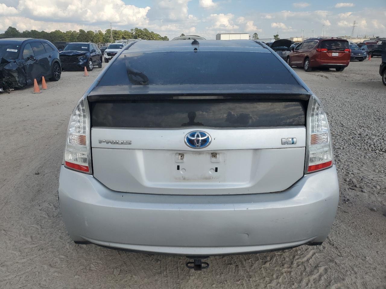 2010 Toyota Prius - Фото 6