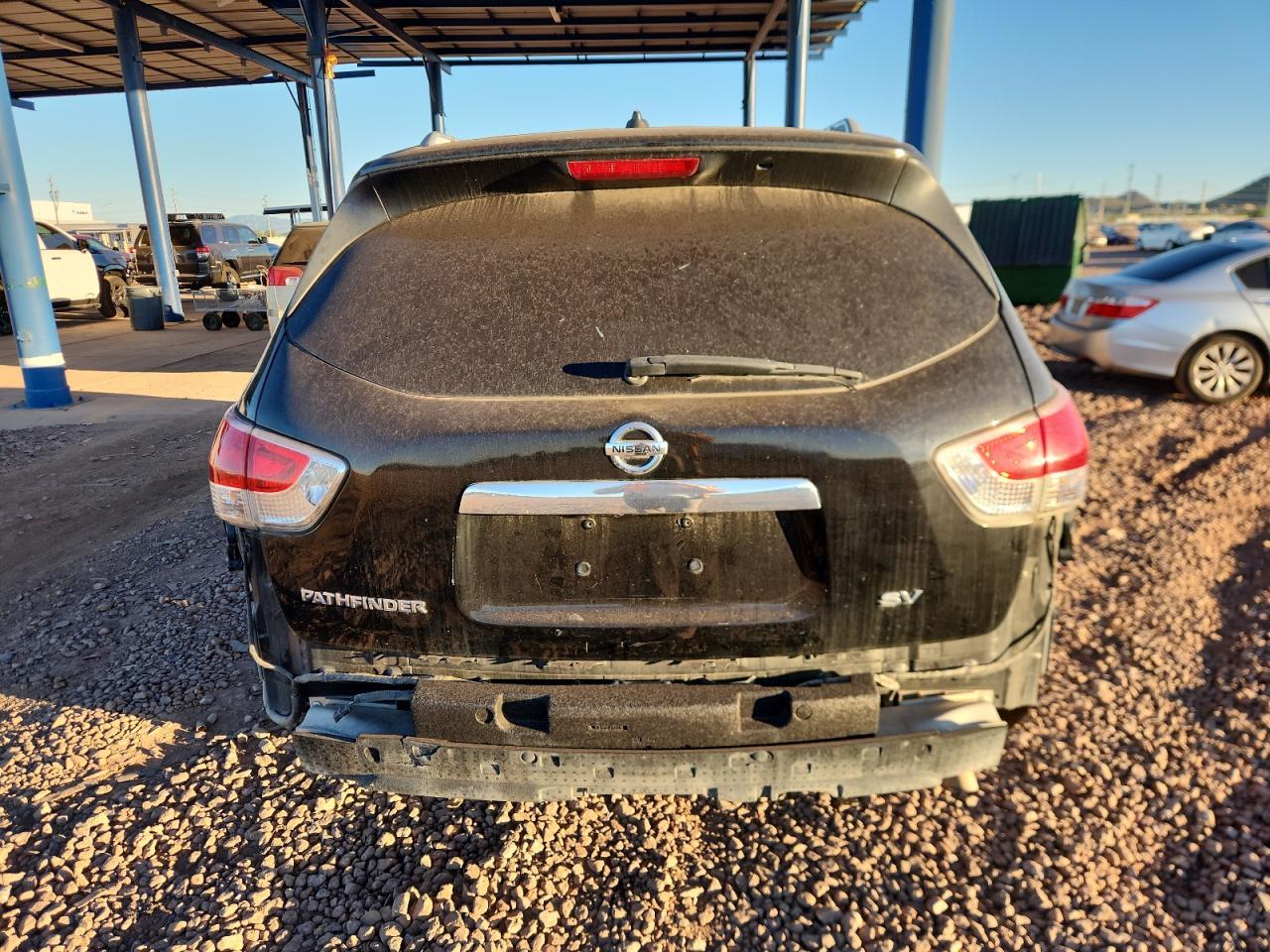 2013 Nissan Pathfinder S - Image 6