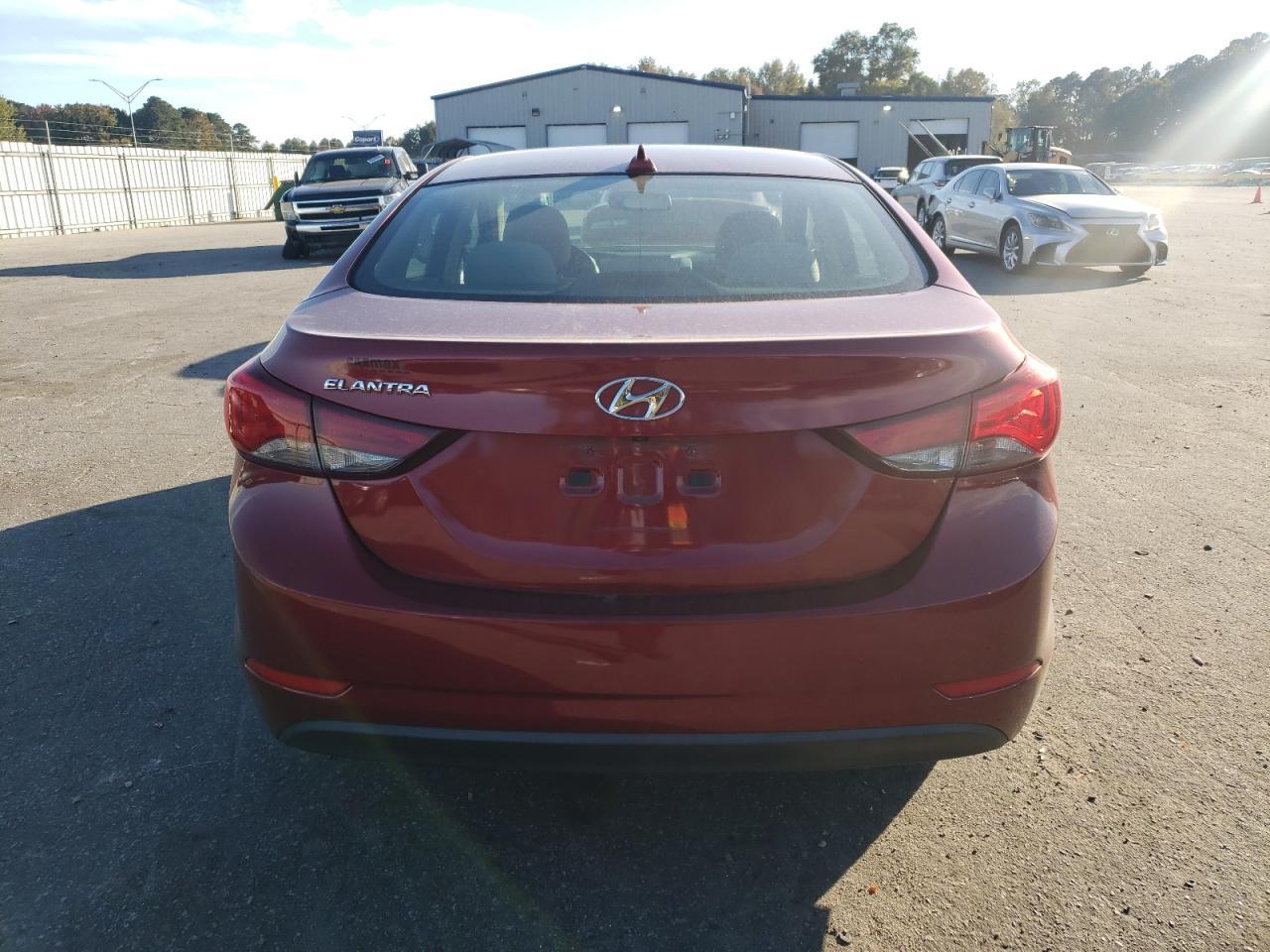 2016 Hyundai Elantra Se - Image 6