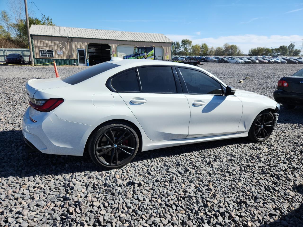 2022 BMW M340Xi - Фото 3