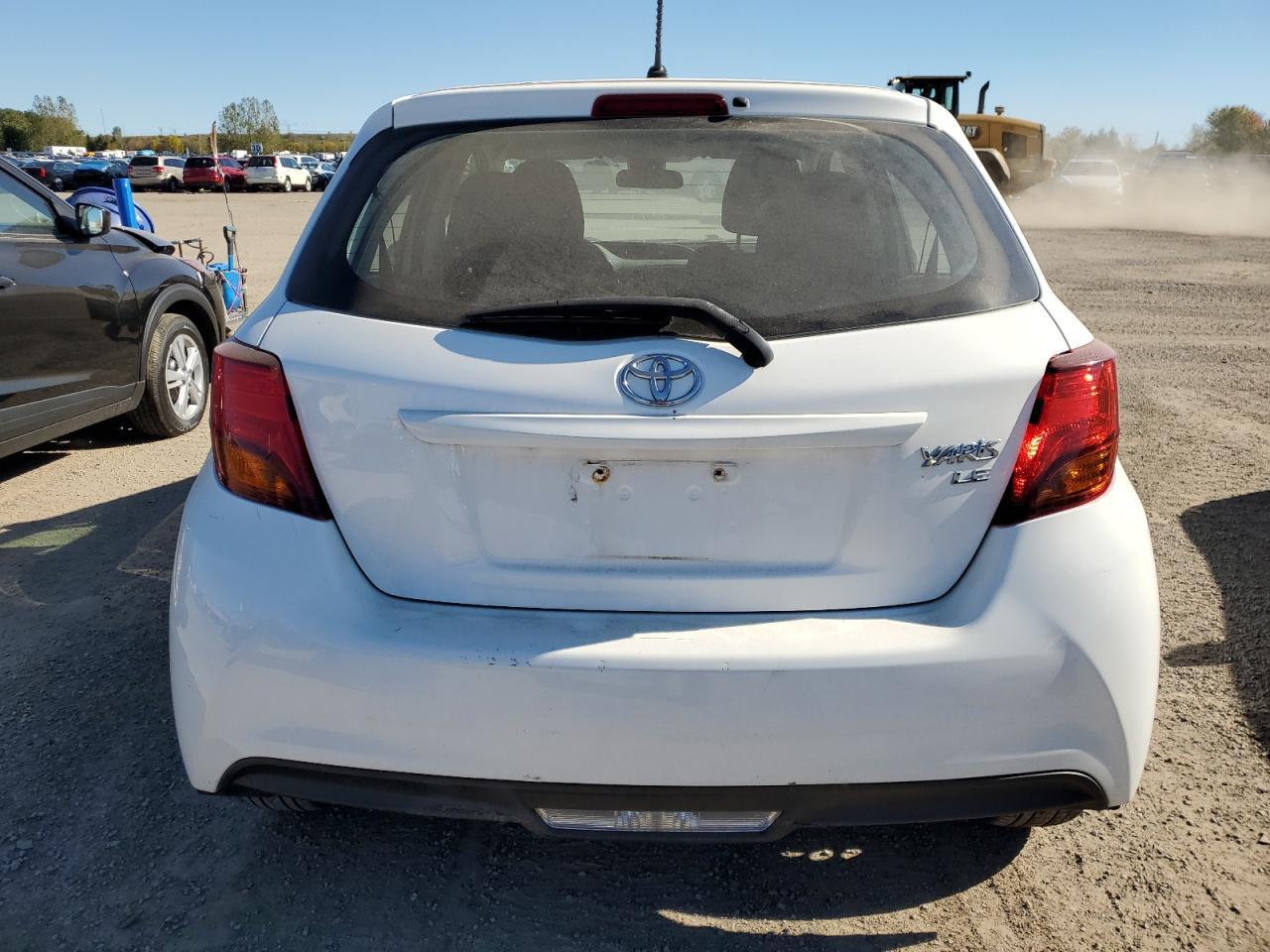 2017 Toyota Yaris L - Image 6
