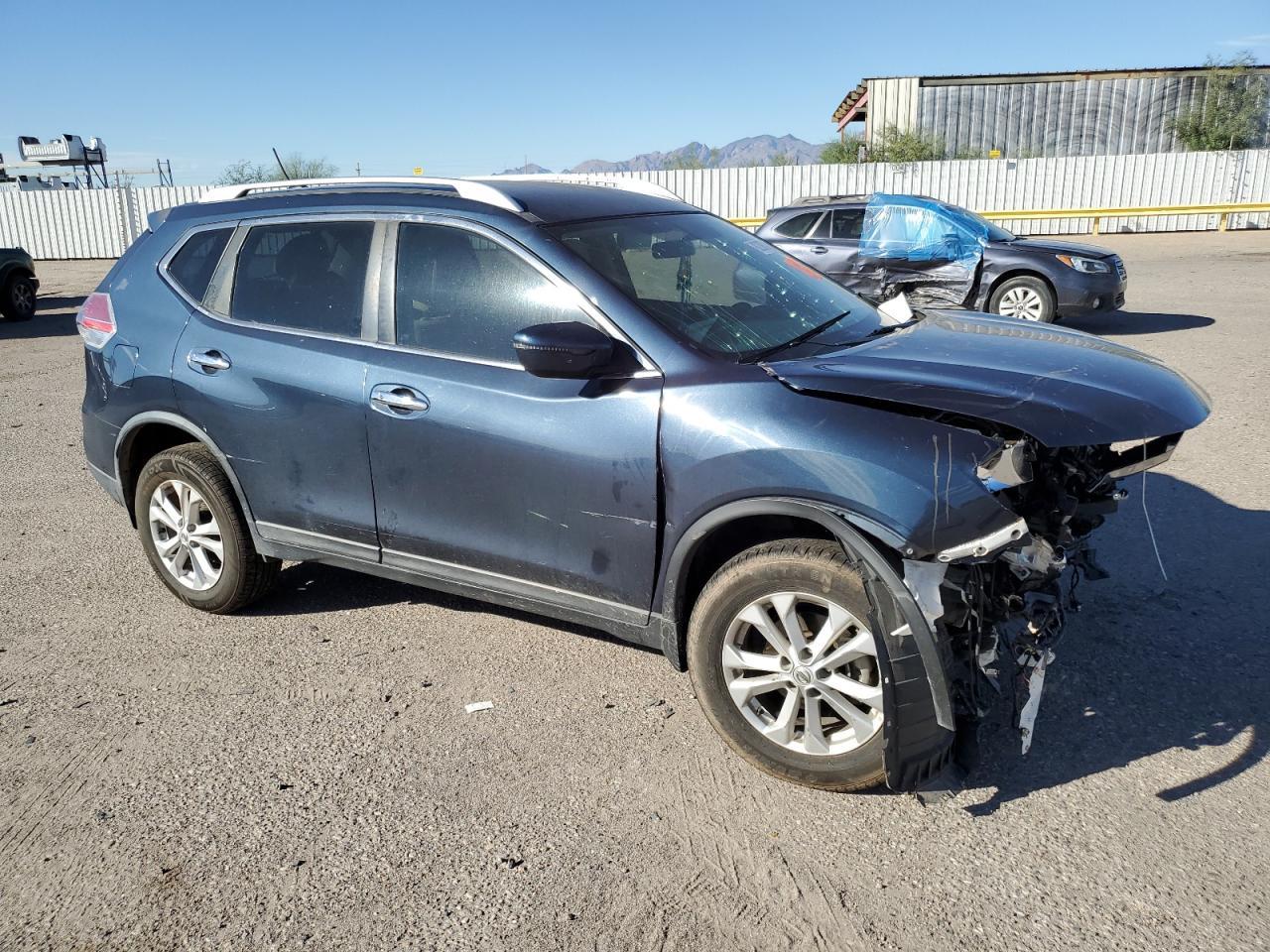 2016 Nissan Rogue S - Фото 4