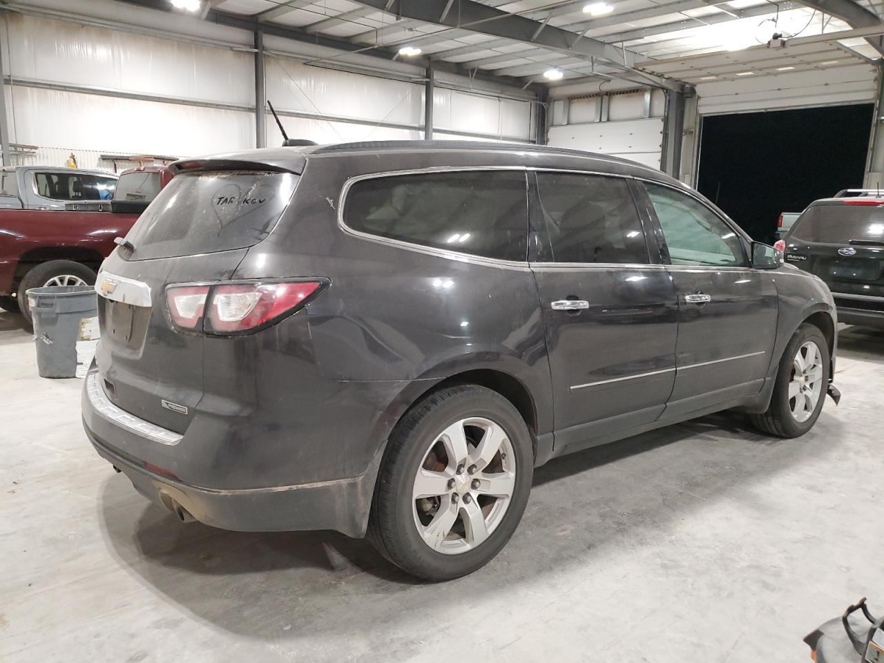 2017 Chevrolet Traverse Premier - Image 3