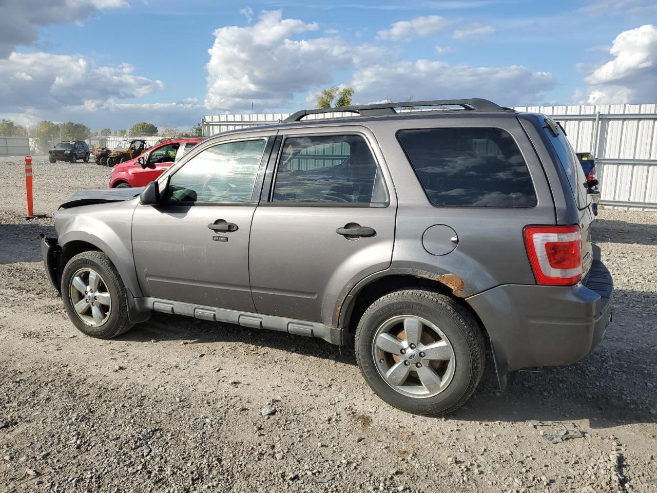 2012 Ford Escape Xlt - Фото 2