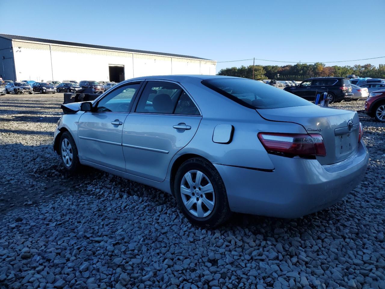 2007 Toyota Camry Ce - Фото 2