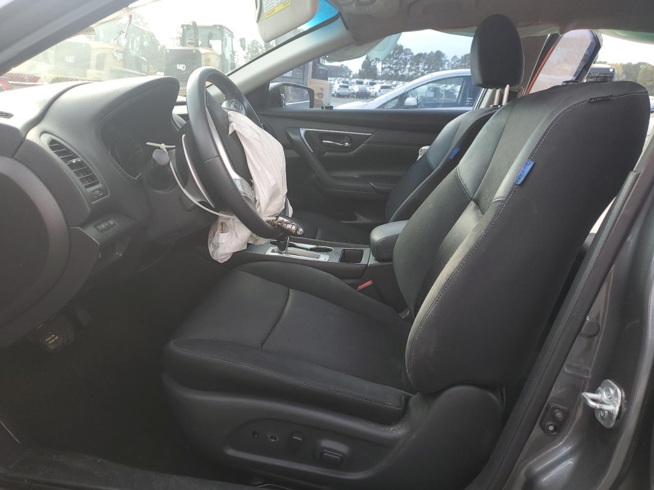 2016 Nissan Altima 2.5 - Image 7