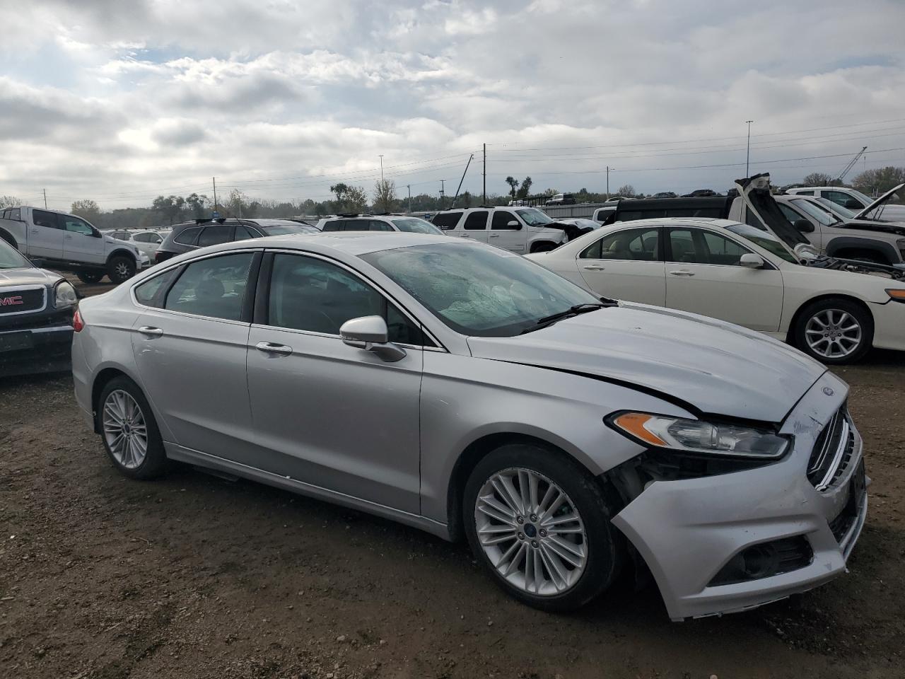 2016 Ford Fusion Se - Фото 4