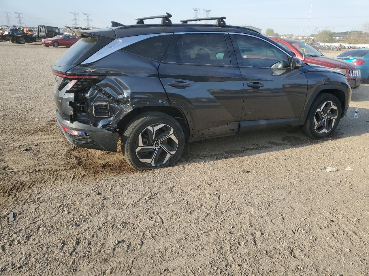 2022 Hyundai Tucson Limited - Image 3