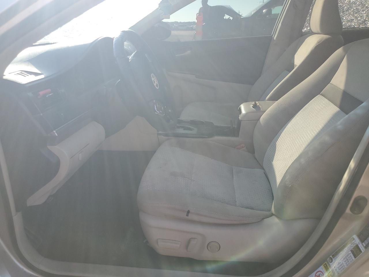 2012 Toyota Camry Base - Image 7