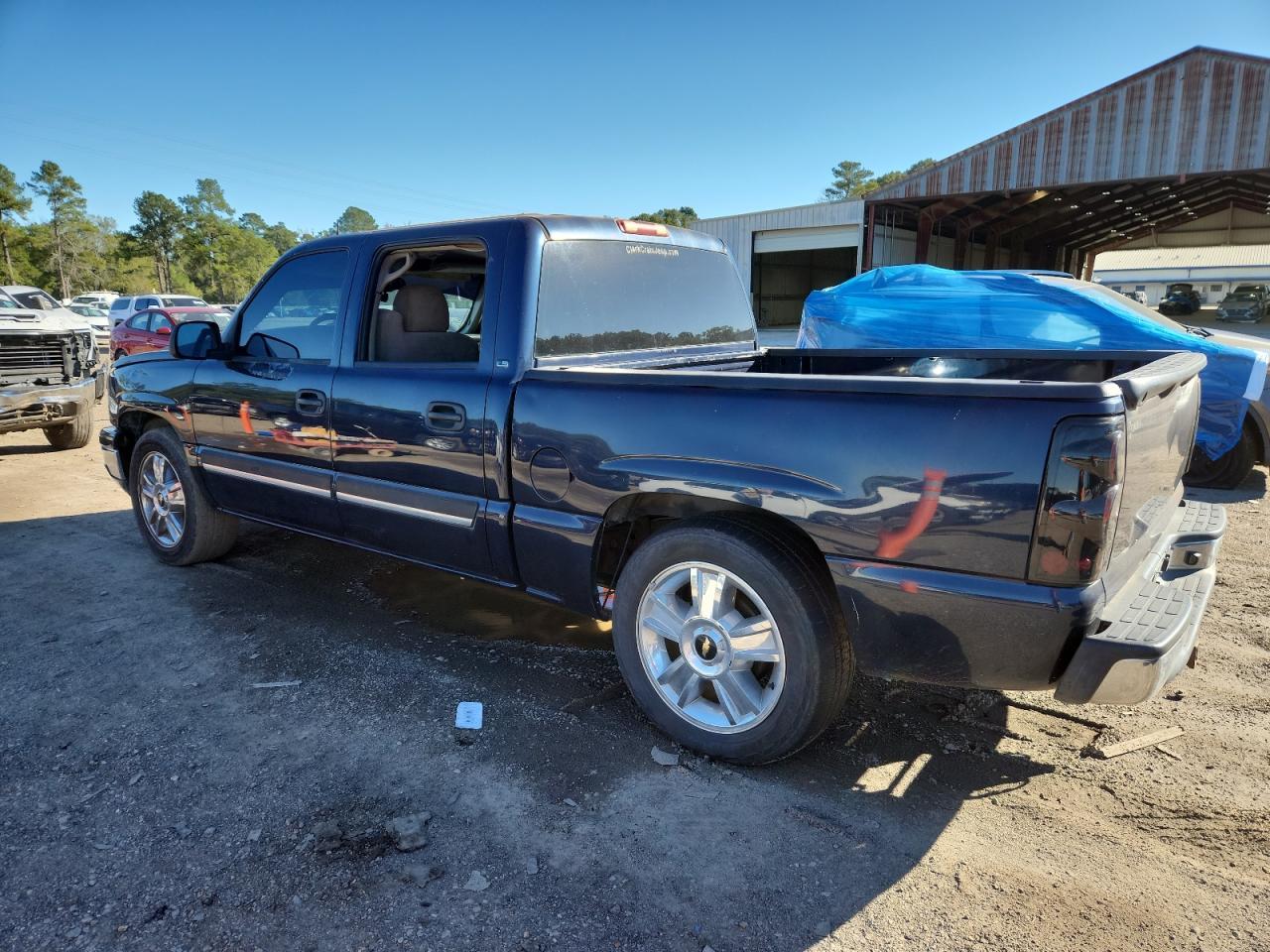 2005 Chevrolet Silverado C1500 - Image 2