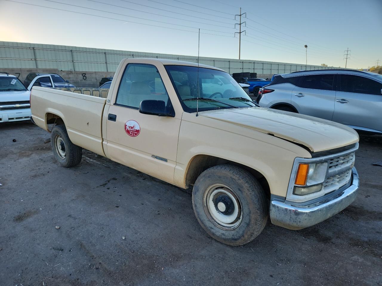 1998 Chevrolet Gmt-400 C2500 - Image 4