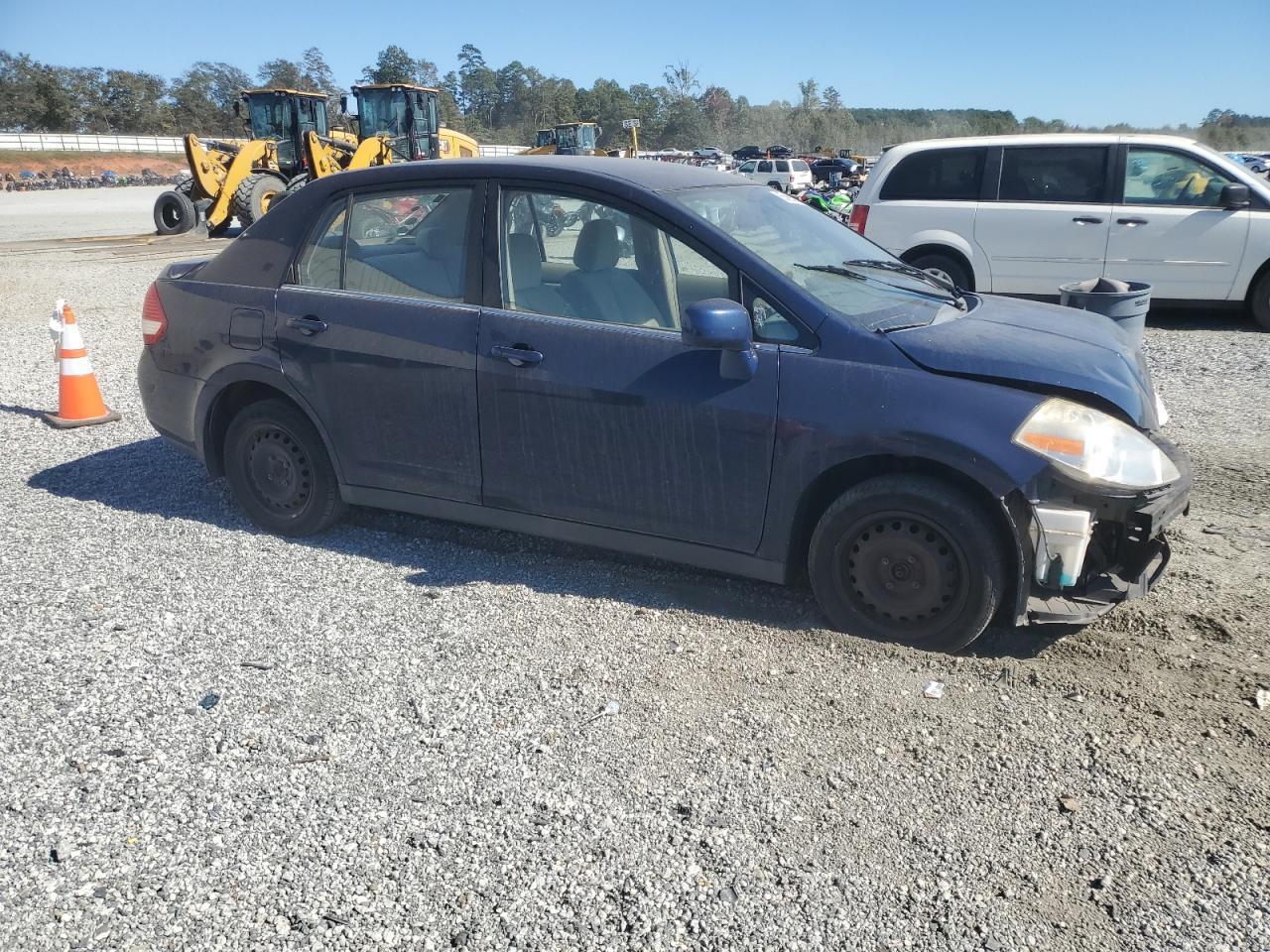 2007 Nissan Versa S - Фото 4