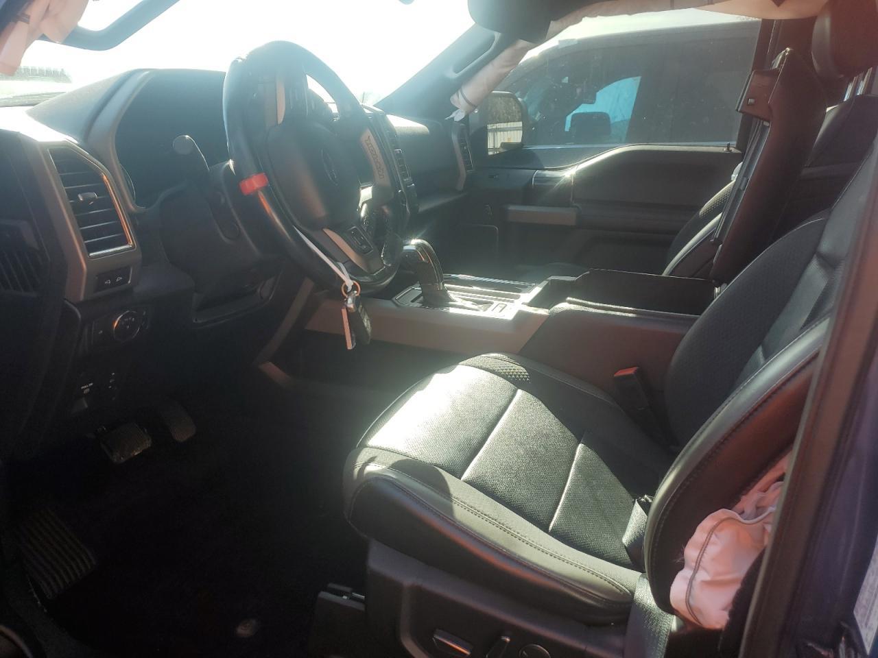 2019 Ford F150 Raptor - Фото 7