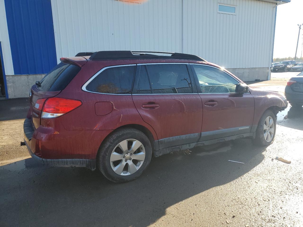 2012 Subaru Outback 2.5I Premium - Image 3