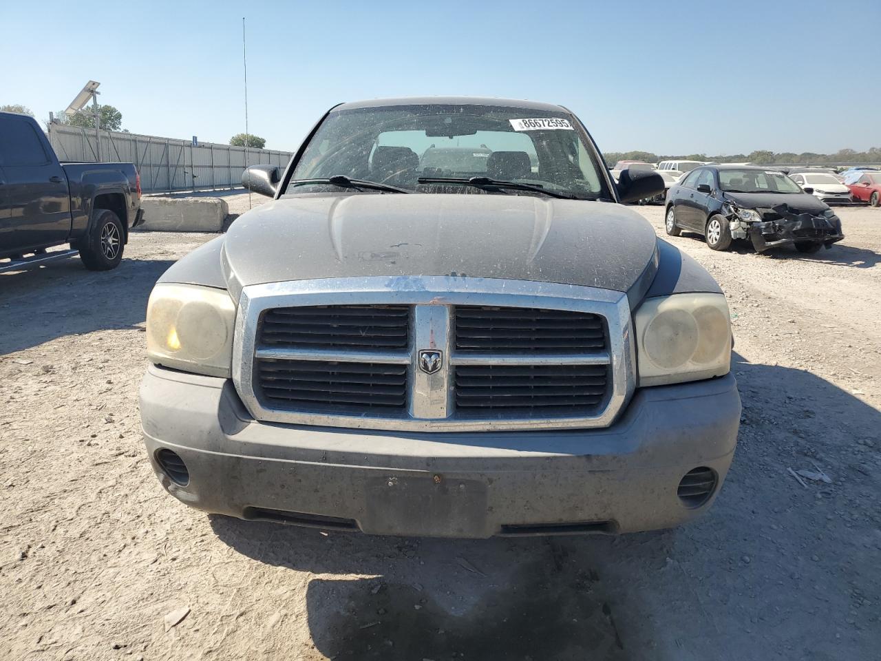 2007 Dodge Dakota Quad - Image 5