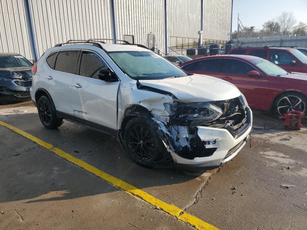 2017 Nissan Rogue Sv - Фото 4