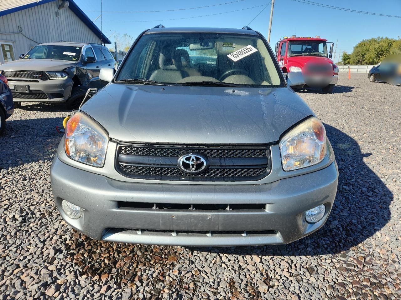 2004 Toyota Rav4 - Image 5