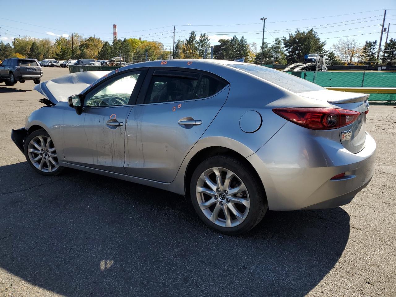 2015 Mazda 3 Touring - Фото 2