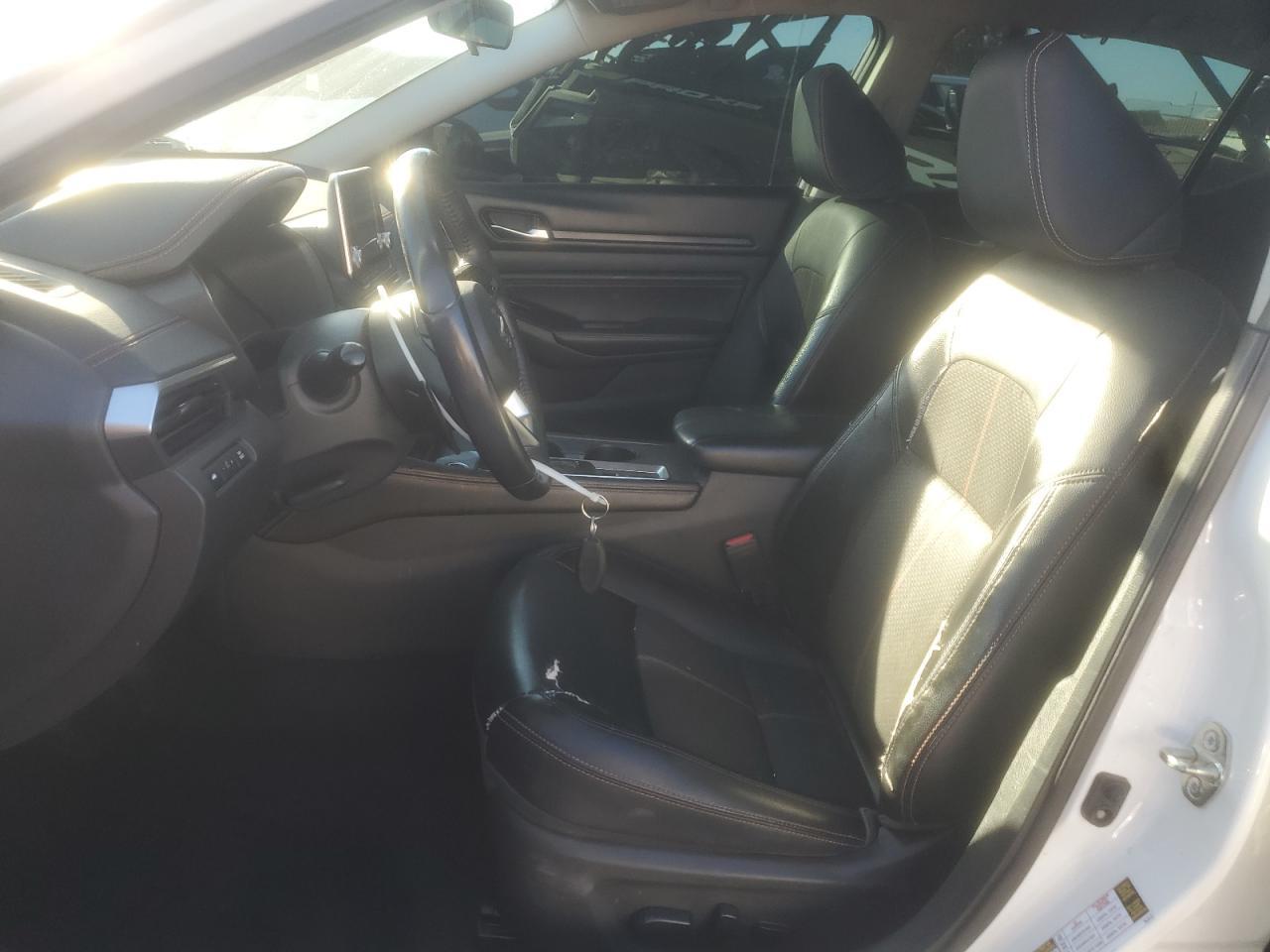 2019 Nissan Altima Sr - Image 7
