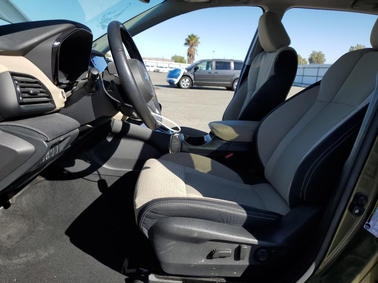2022 Subaru Outback Premium - Image 7