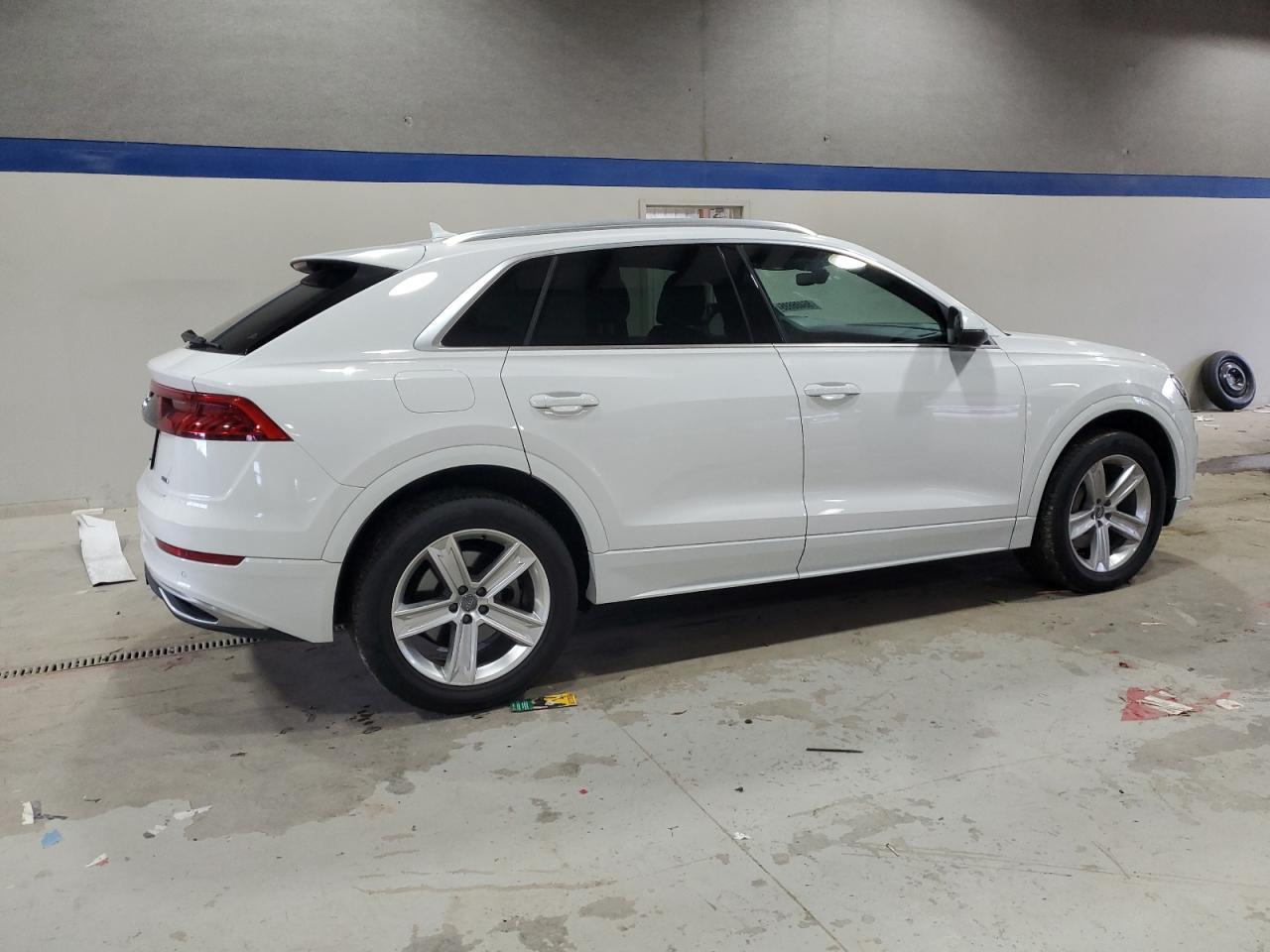 2019 Audi Q8 Premium - Фото 3