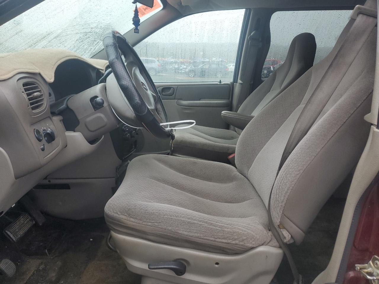 2003 Dodge Caravan Se - Image 7