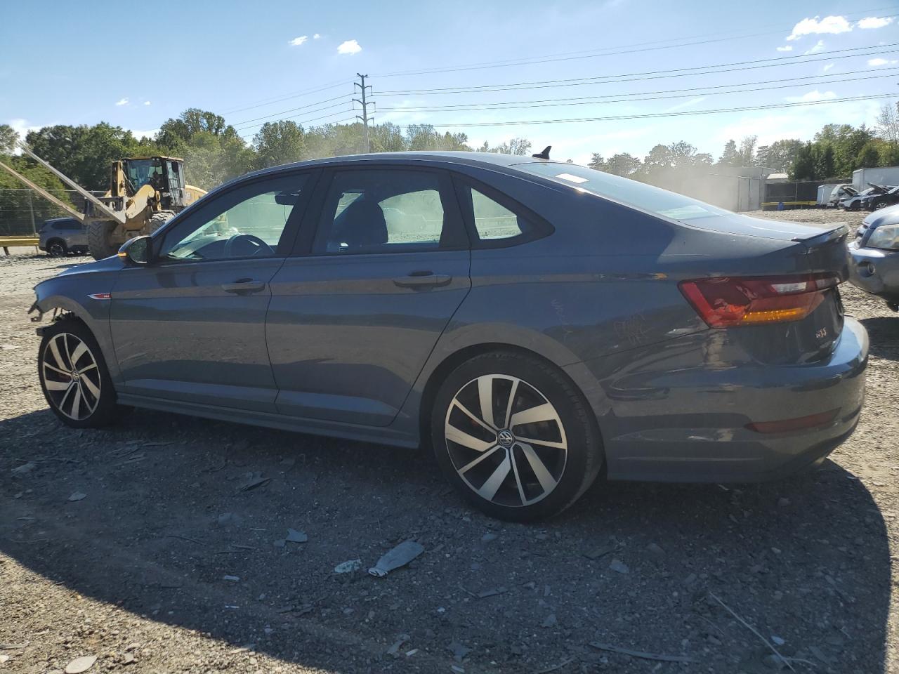2019 Volkswagen Jetta Gli - Image 2