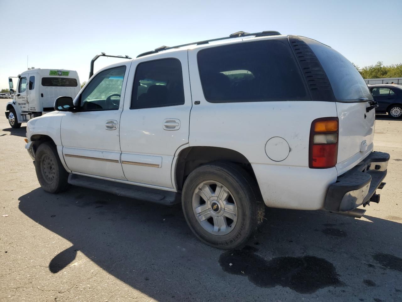 2002 Chevrolet Tahoe C1500 - Фото 2