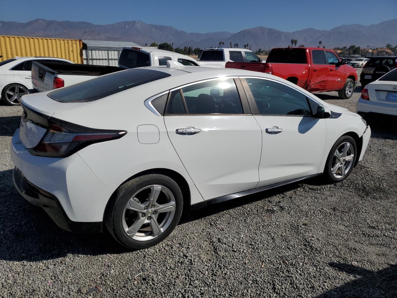 2018 Chevrolet Volt Lt - Фото 3