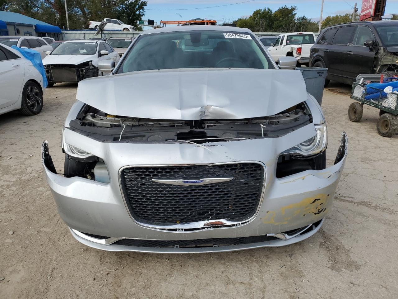 2021 Chrysler 300 Touring - Image 5