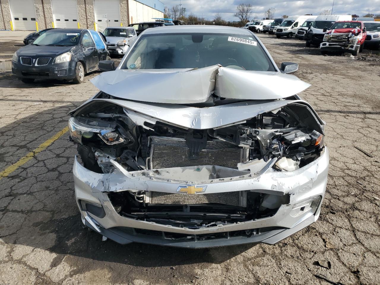 2018 Chevrolet Malibu Lt - Image 5