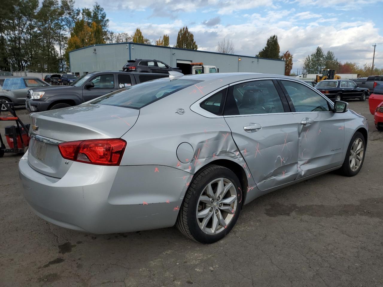 2018 Chevrolet Impala Lt - Image 3