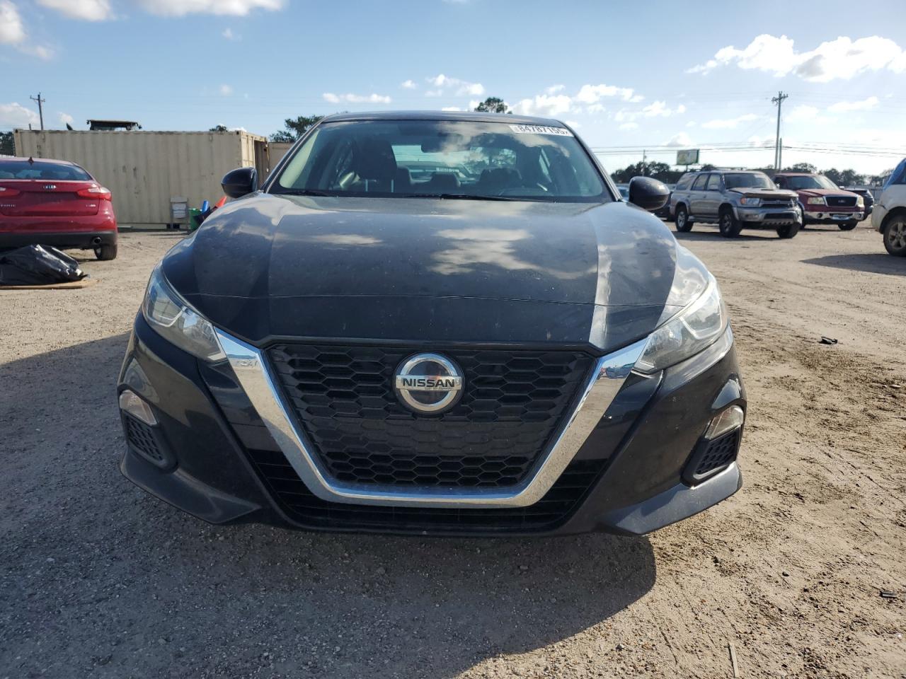 2020 Nissan Altima S - Image 5