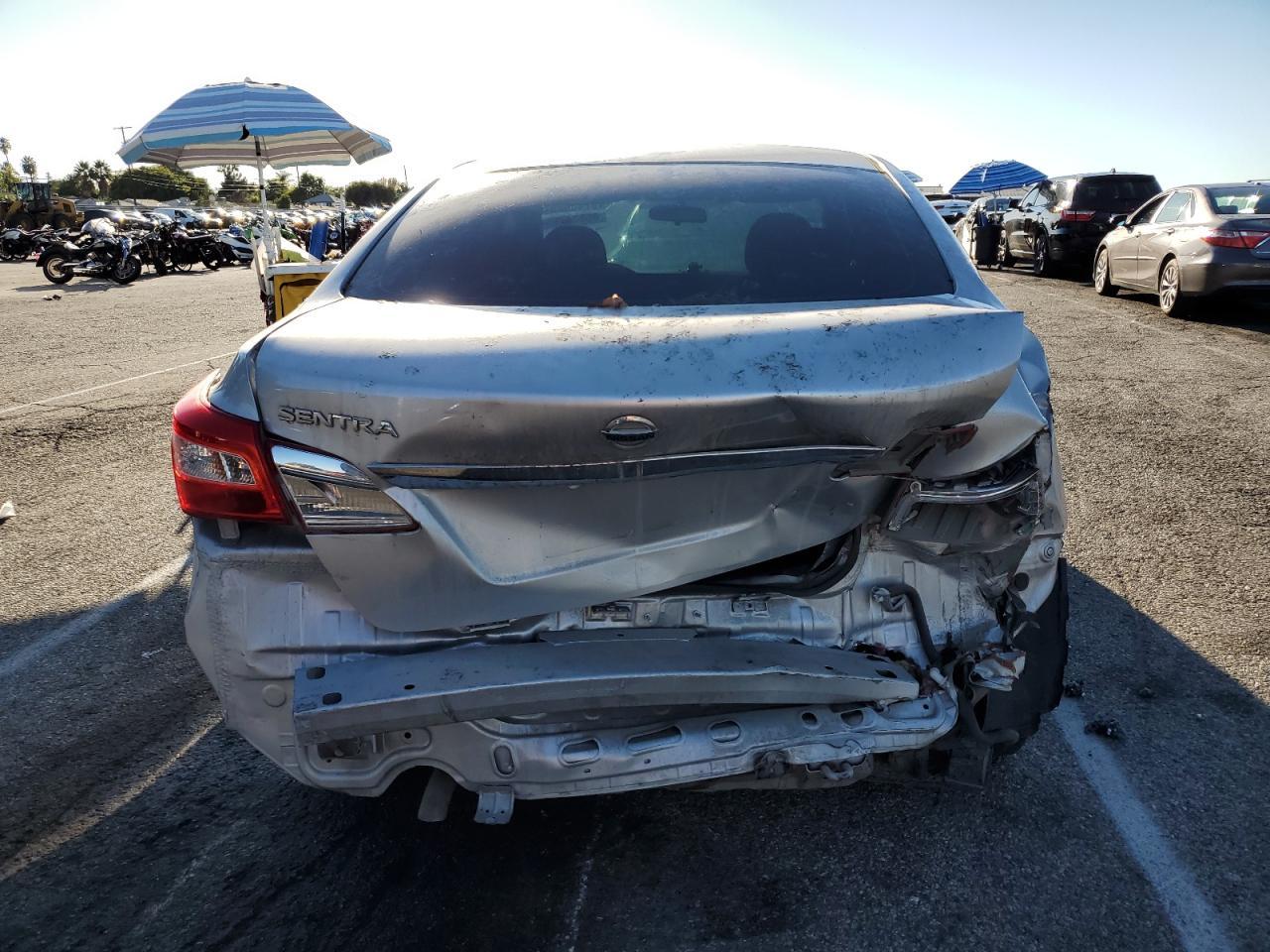 2017 Nissan Sentra S - Image 6