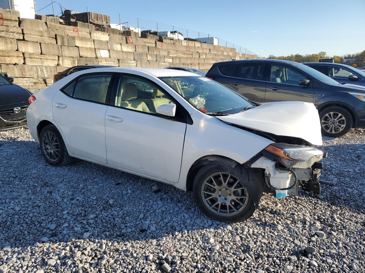 2017 Toyota Corolla L - Фото 4
