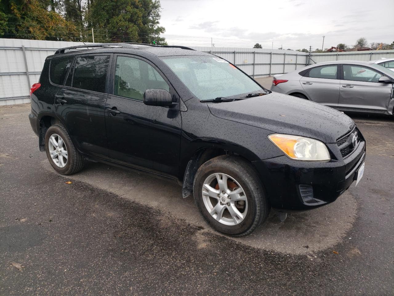 2011 Toyota Rav4 - Image 4