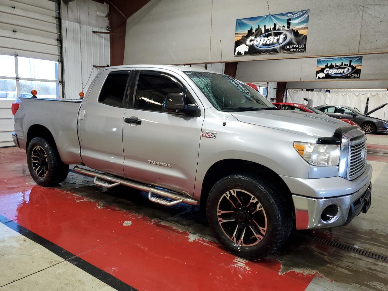 2011 Toyota Tundra Double Cab Sr5 - Фото 4