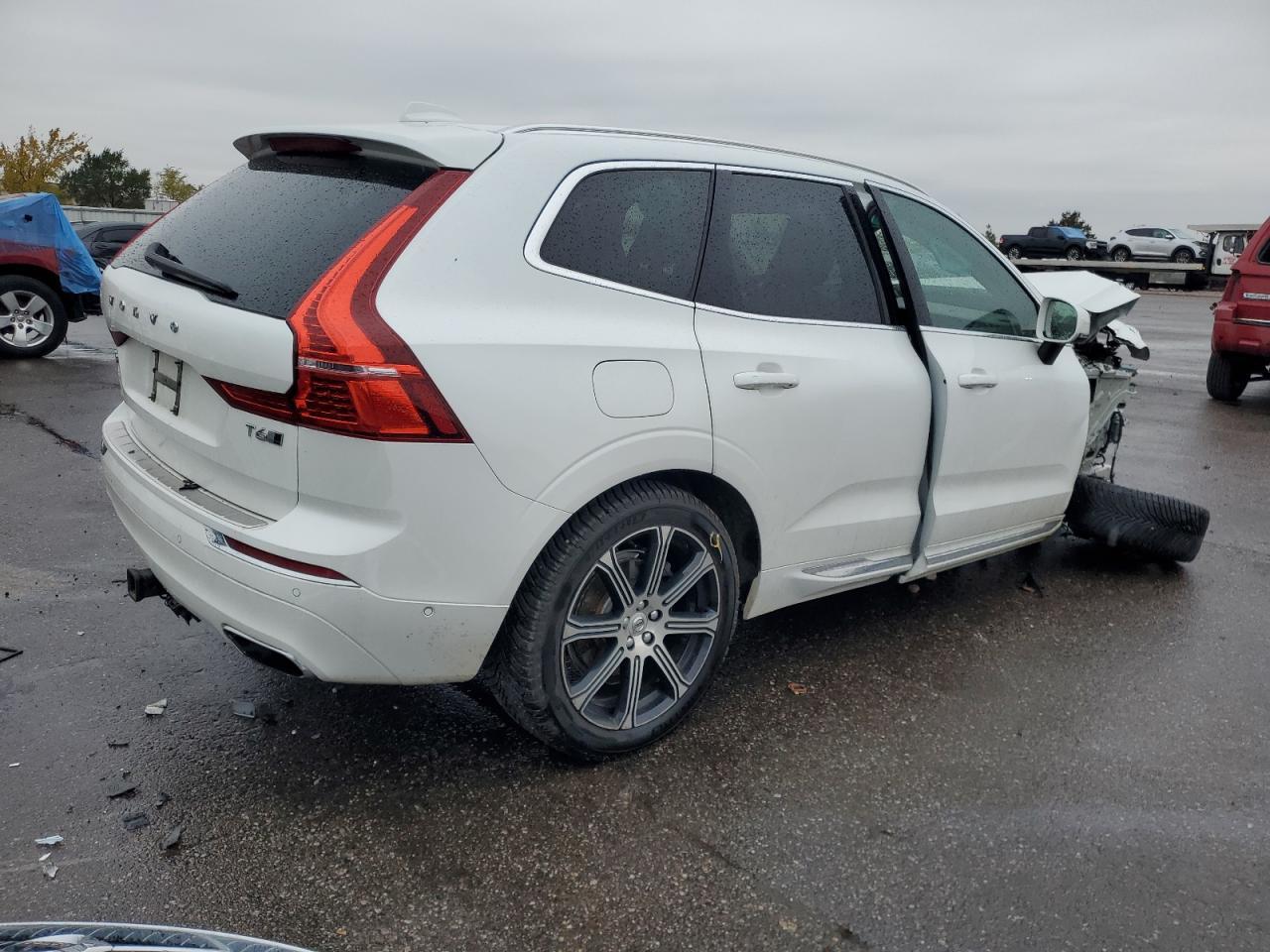 2018 Volvo Xc60 T6 - Фото 3