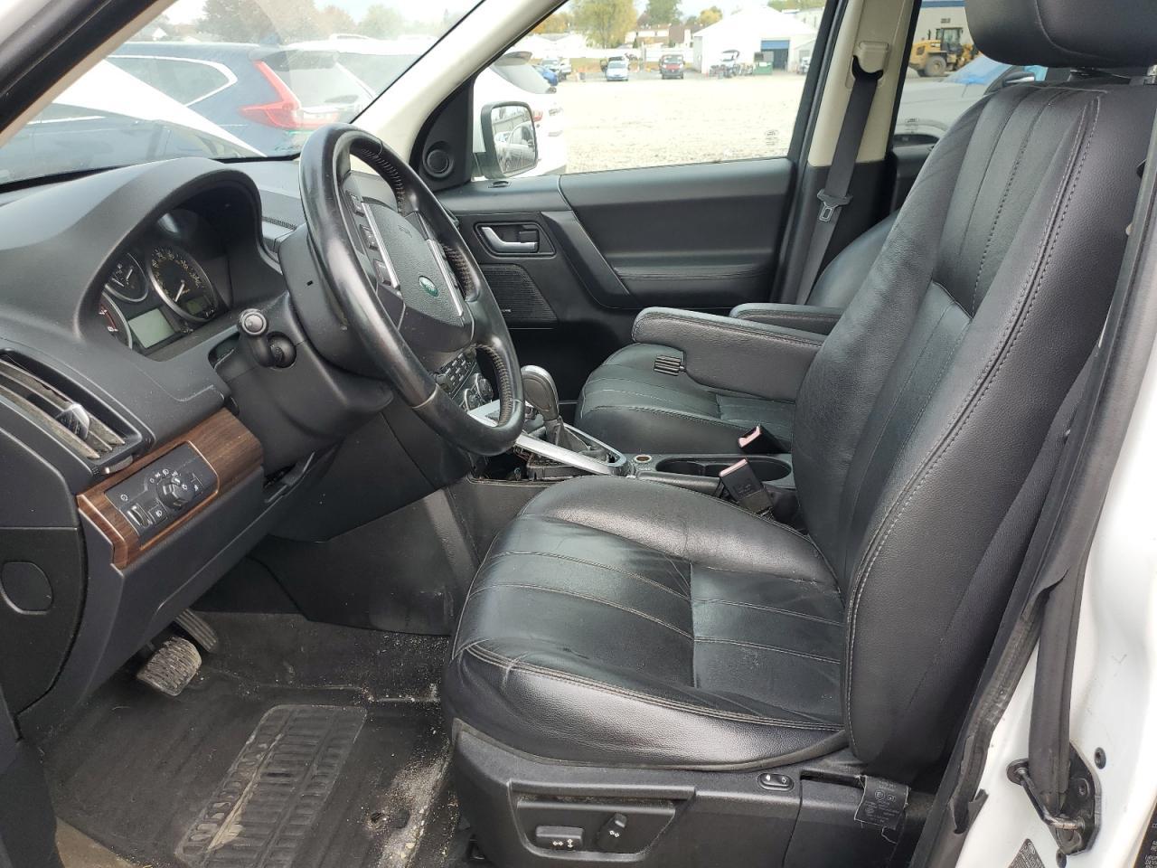 2012 Land Rover Lr2 Hse - Image 7