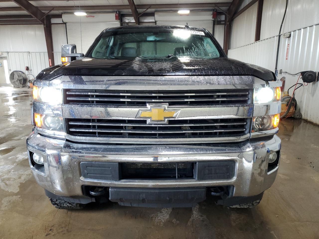 2015 Chevrolet Silverado K2500 Heavy Duty Lt - Image 5