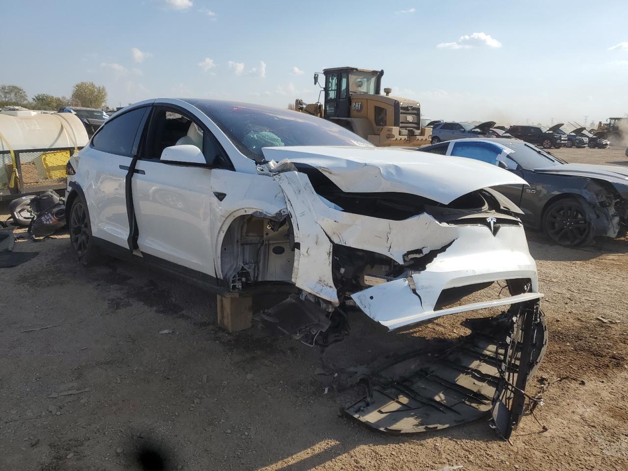 2022 Tesla Model X - Фото 4