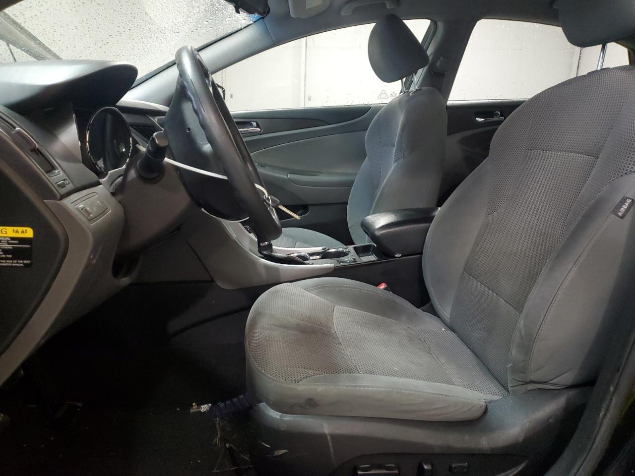 2014 Hyundai Sonata Gls - Image 7